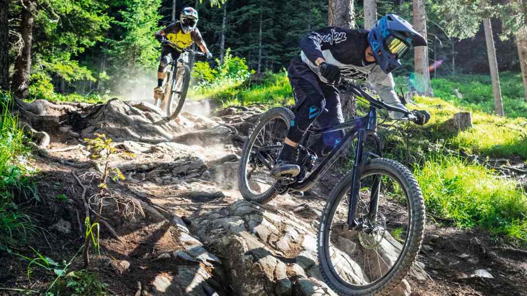 Publikumslieblinge: 6 Enduros im Vergleich