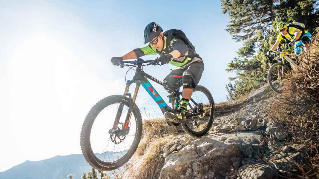4 E-MTB enduro bikes in the test