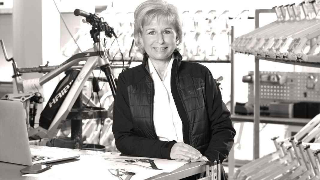 Founder's granddaughter Puello leaves Haibike