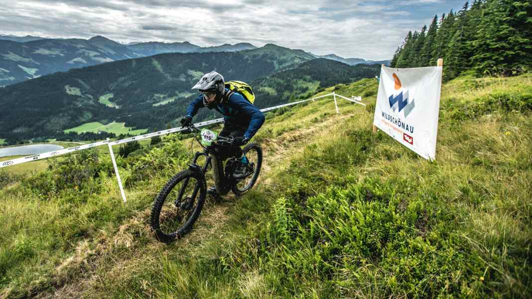 Rennen fahren mit dem E-Bike - Ein Rentnertreffen?