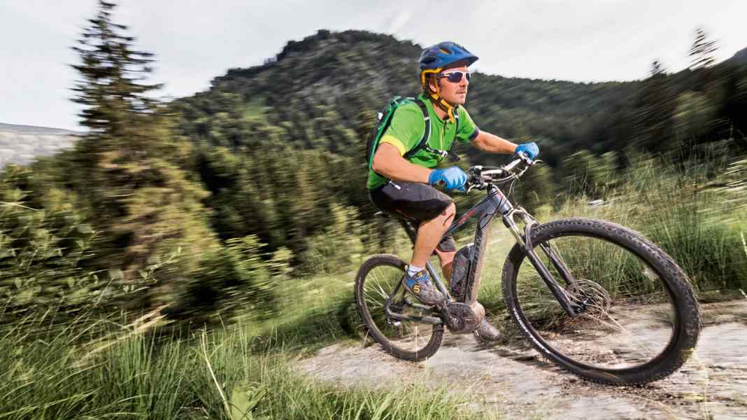 Touren-Bike: Radon ZR Team Hybrid 7.0 400 im Test