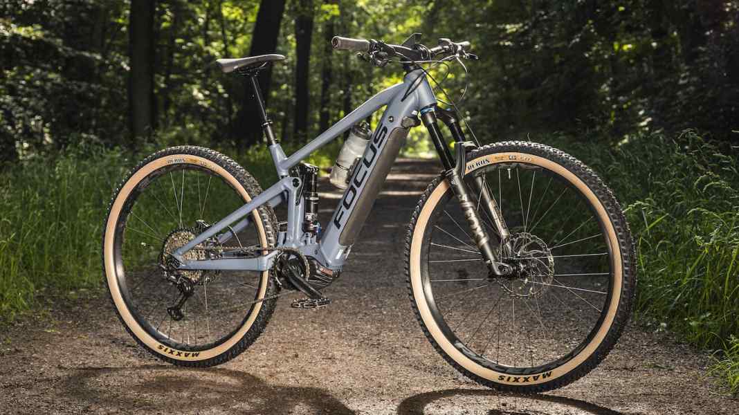 Focus: Drei neue E-MTBs mit bis zu 1125 Wattstunden!
