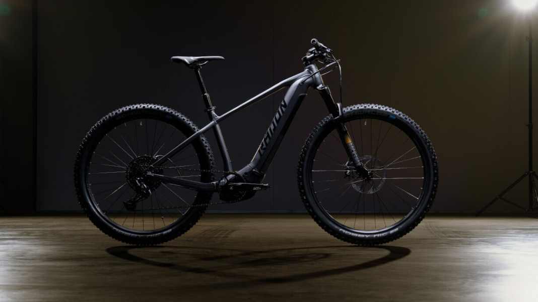 Radon: Neues E-Hardtail integriert Bosch Powertube-Akku