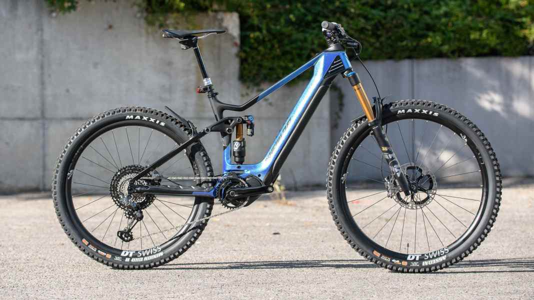 Merida-Trailflitzer mit Shimano EP8 und mehr Akku