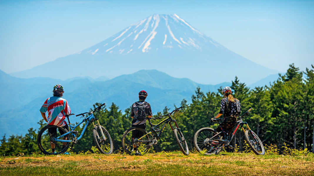 Japan: Freeriding in the land of smiles
