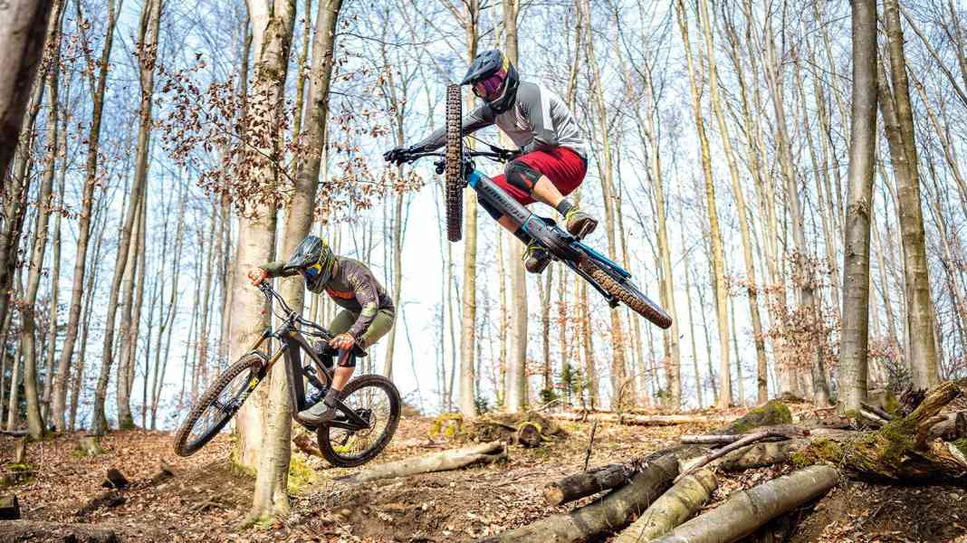 6 E-Enduros with oomph in the FREERIDE test