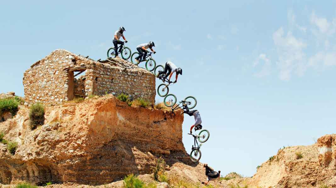 Full-face helmets: on the face with all-round protection