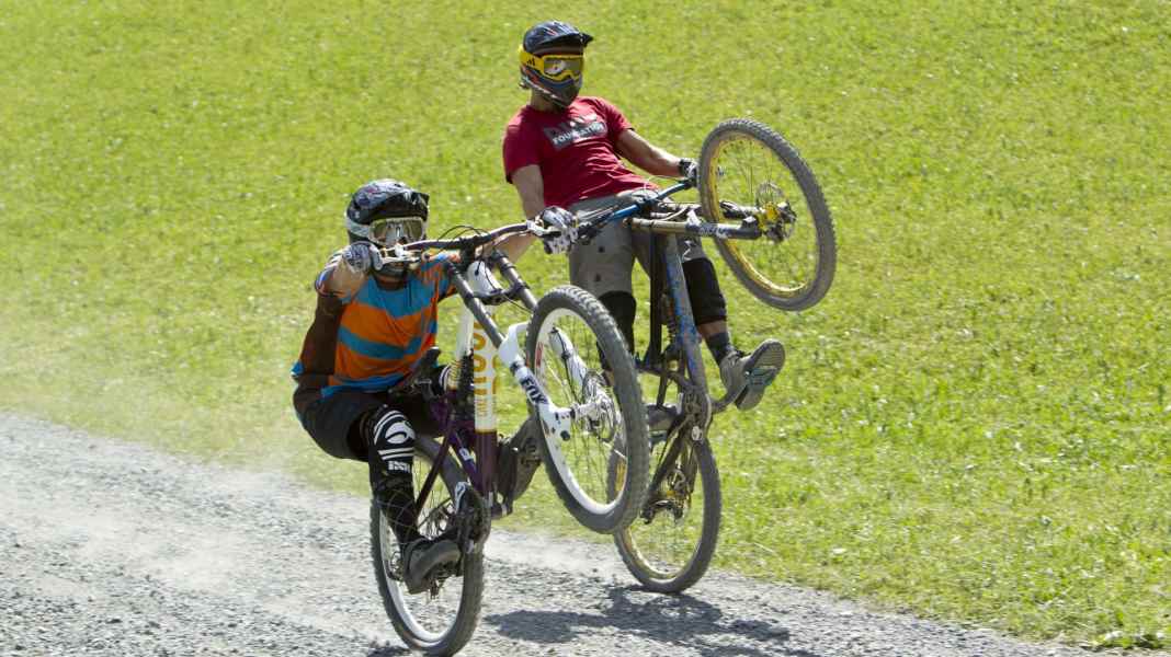 Surfing on the rear wheel