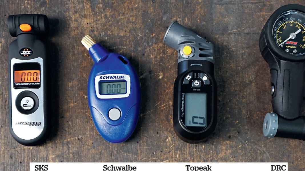 4 mini pressure gauges to accompany you on the freeride course