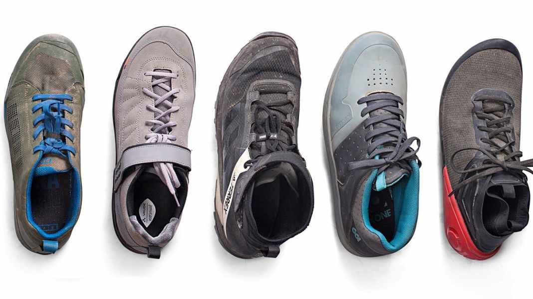 6 Flatpedal Schuhe im Vergleich
