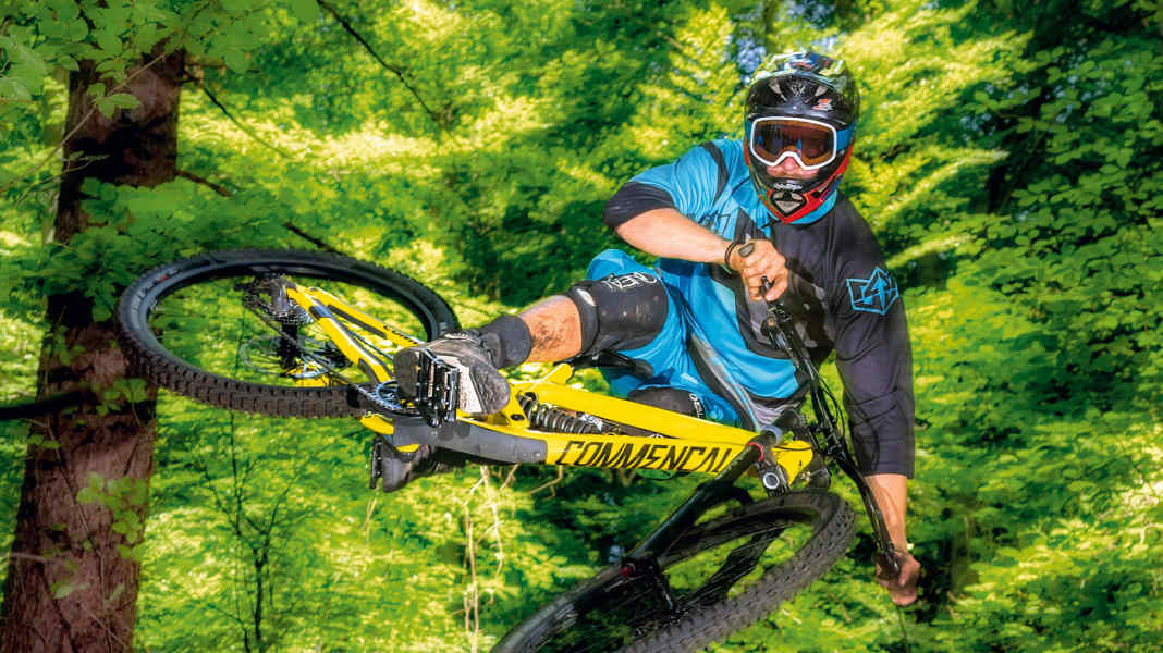 3 Big Bikes bis 2500 Euro im Test