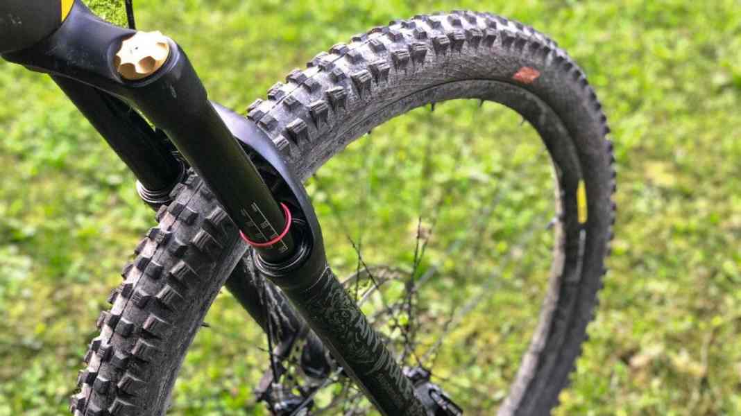 80 Euro suspension fork tuning: Pimp my Yari!