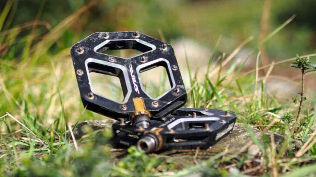 Armour plates: Shimano Saint pedals on test