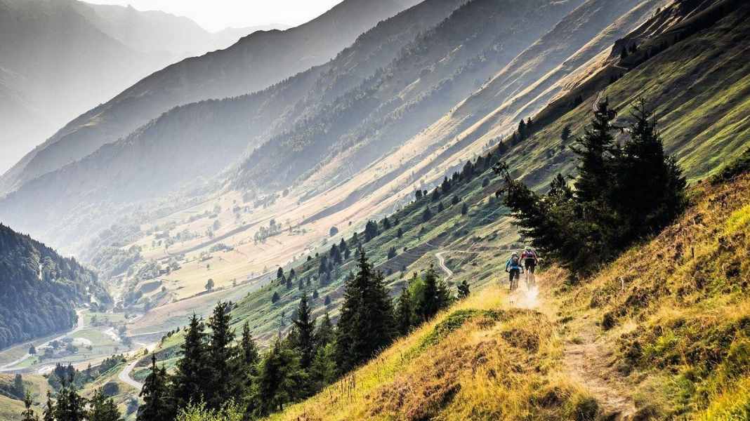 Pyrenees: The most beautiful trails from Lourdes