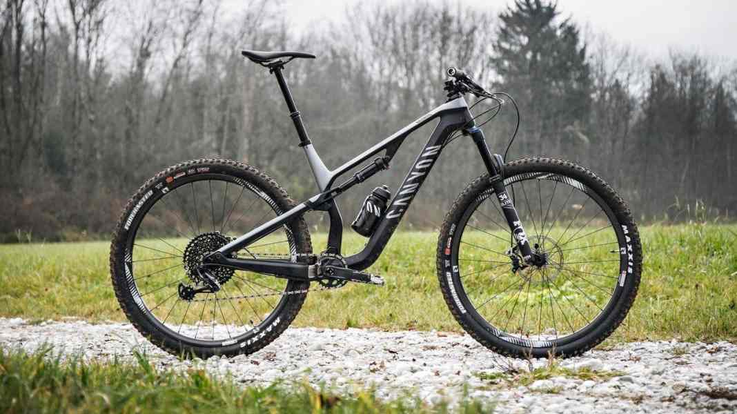 Canyon Neuron CF - Test-winning trail bike from BIKE 3/20