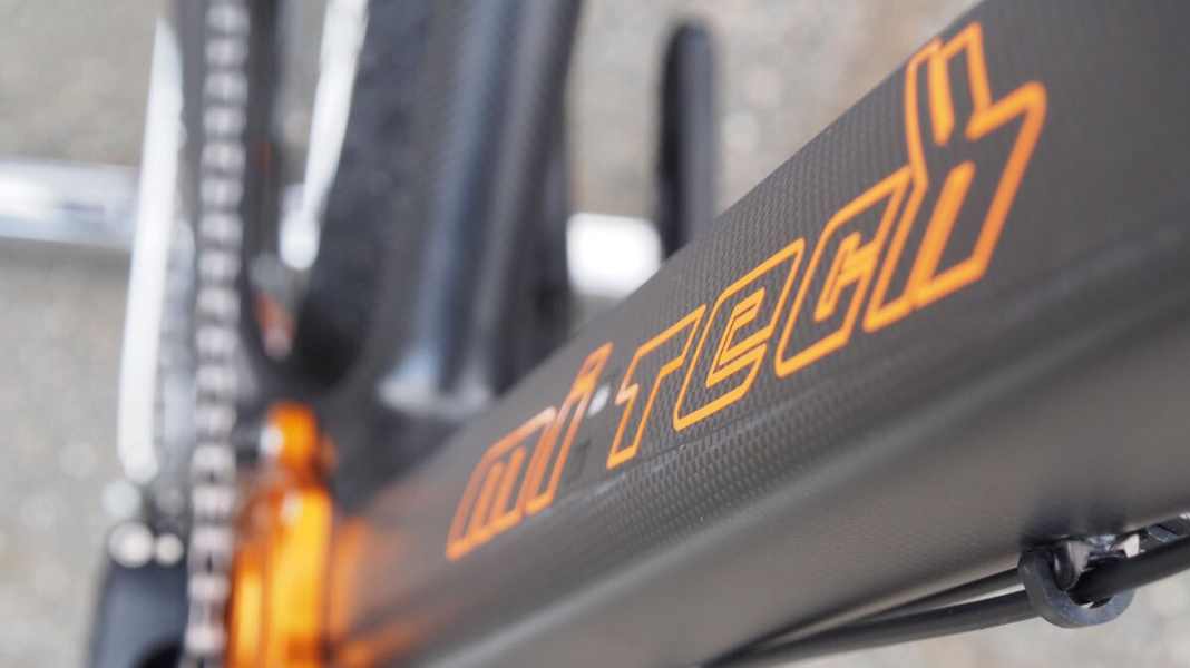 Mi-Tech Tyke P1: Carbon racer with Pinion gearbox