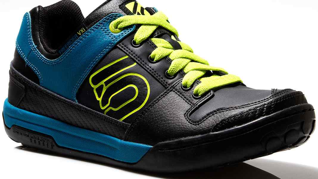 Secret mission: Five Ten Freerider VXi with Stealth Mi6 sole