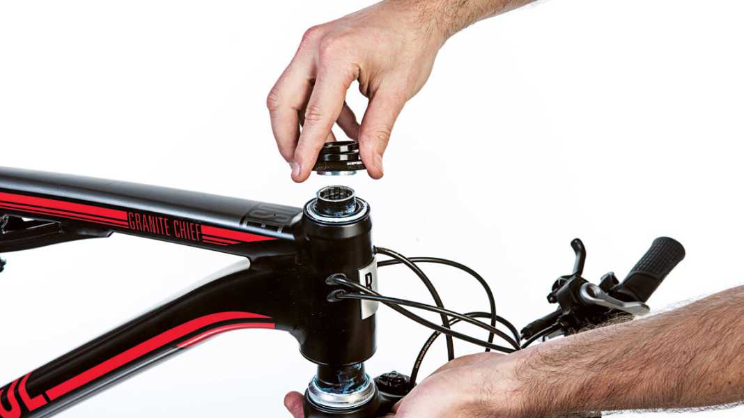 Screwdriver tips: Checking and maintaining the headset