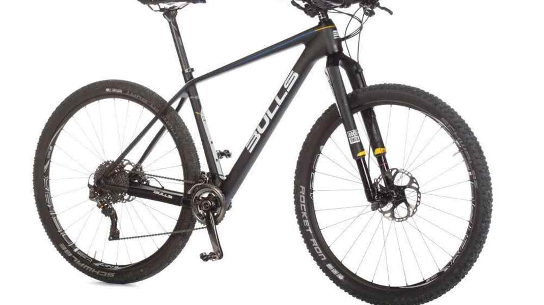 Marathon fan: Bulls Black Adder Team on test