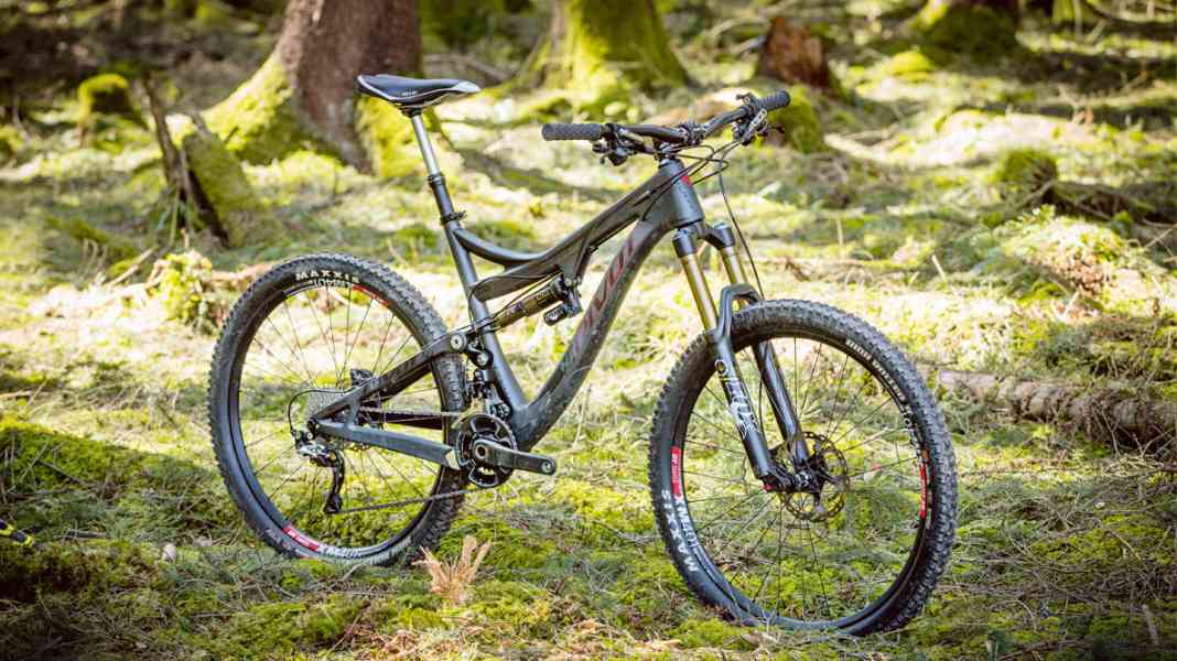 Pivot Mach 6 Carbon in the BIKE test