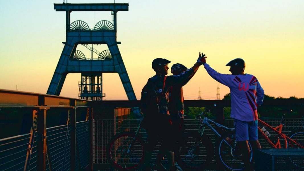 By mountain bike from the source of the Ruhr to the estuary