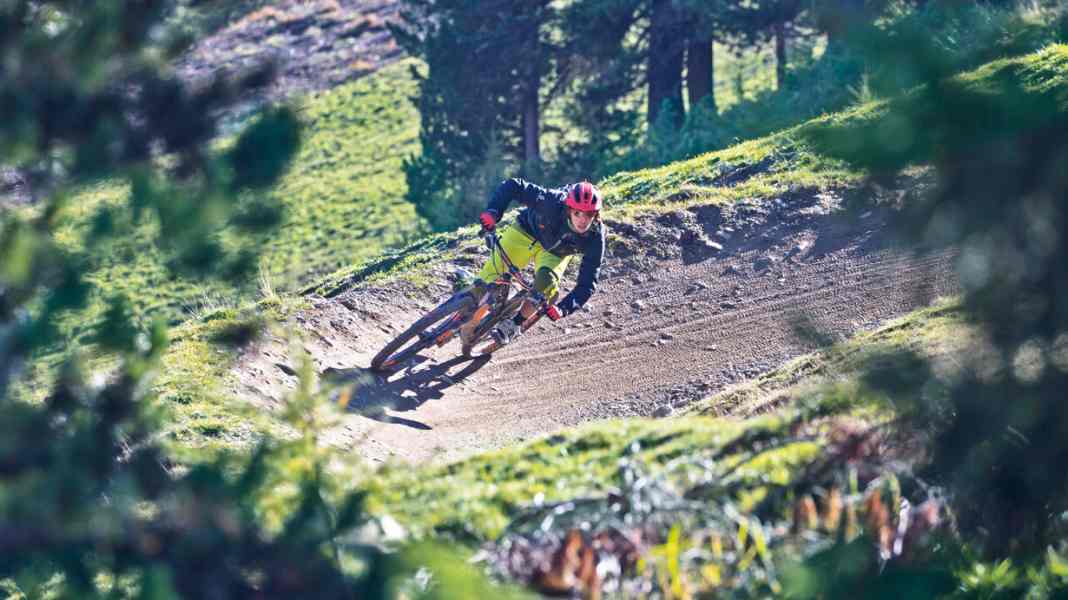 The 19 most beautiful MTB flow trails for at home and on holiday