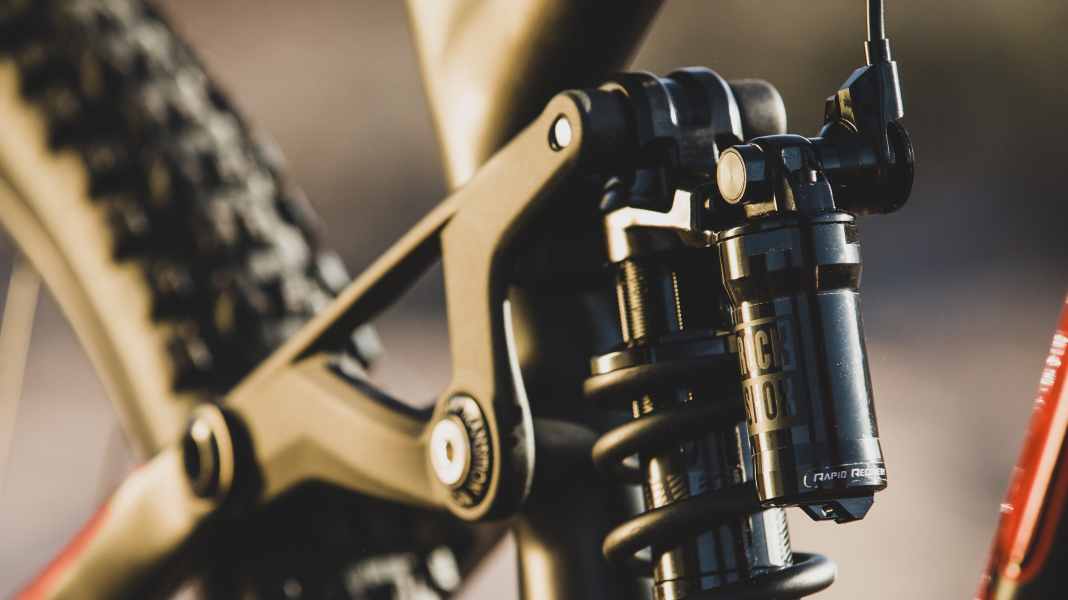 Coil shock with lockout for trail use