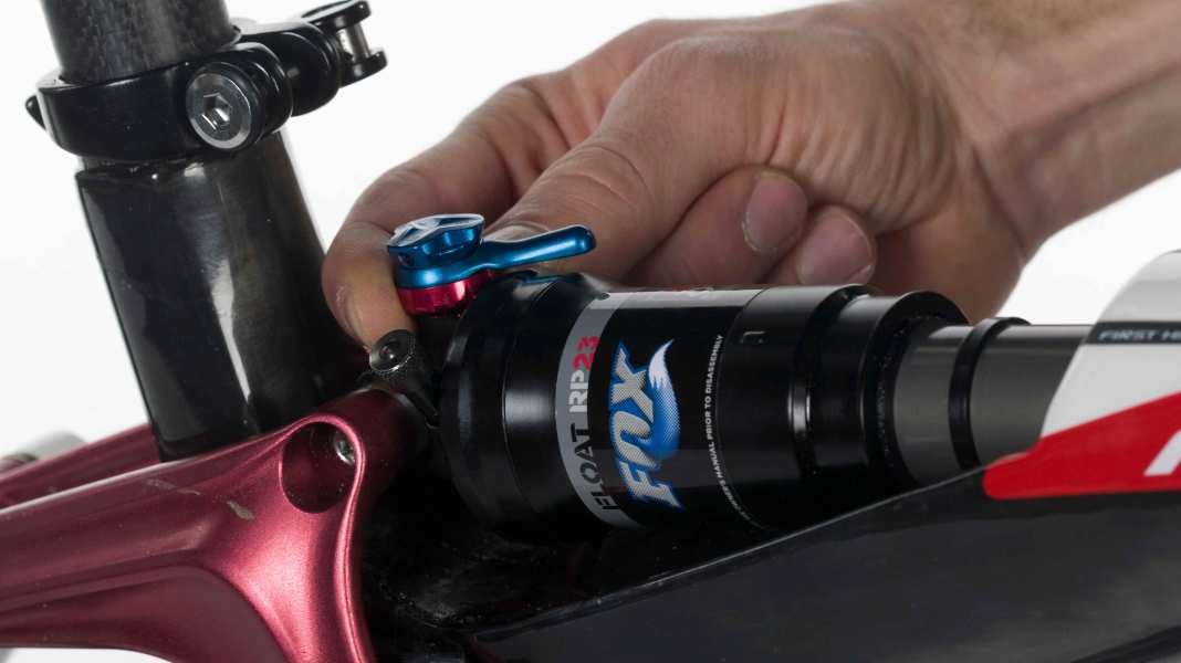 Set the suspension correctly