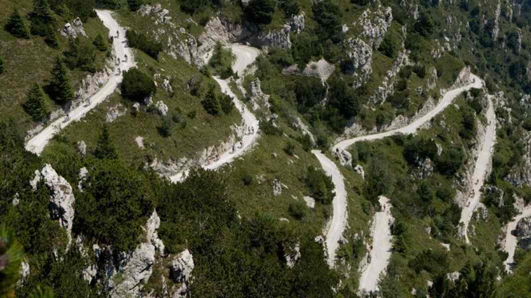 Italien: Mythos Tremalzo-Pass