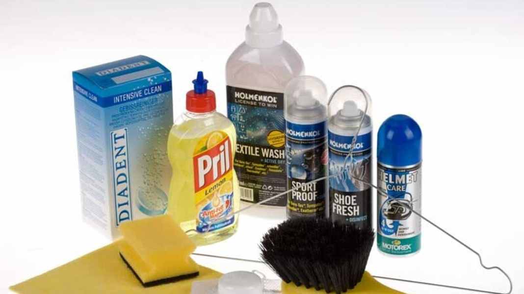 How to keep your shoes, helmet & hydration bladder clean