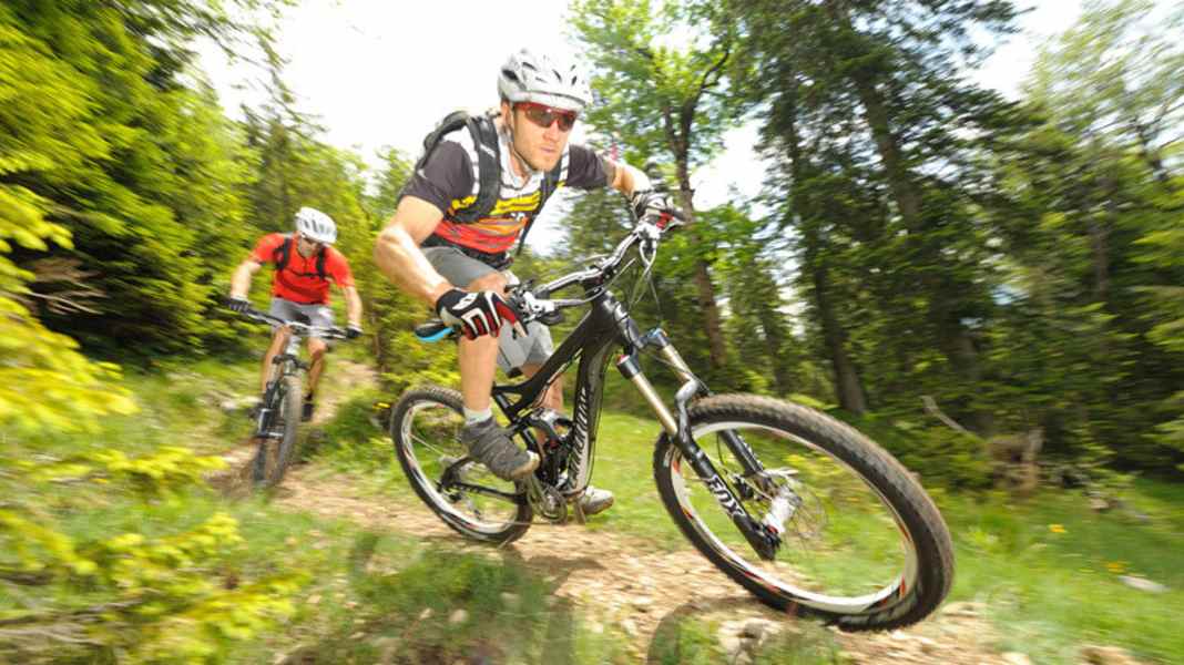 Cannondale Claymore 2 gegen Scott Genius LT 30