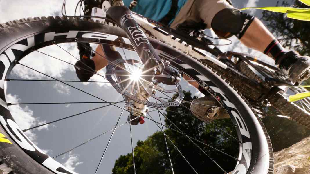 16 mountain bike tyres in the test