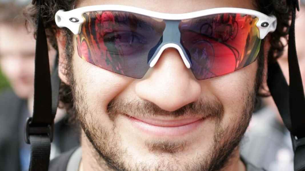 „Fliegen ohne Flügel” – TV-Doku über Rob J Heran