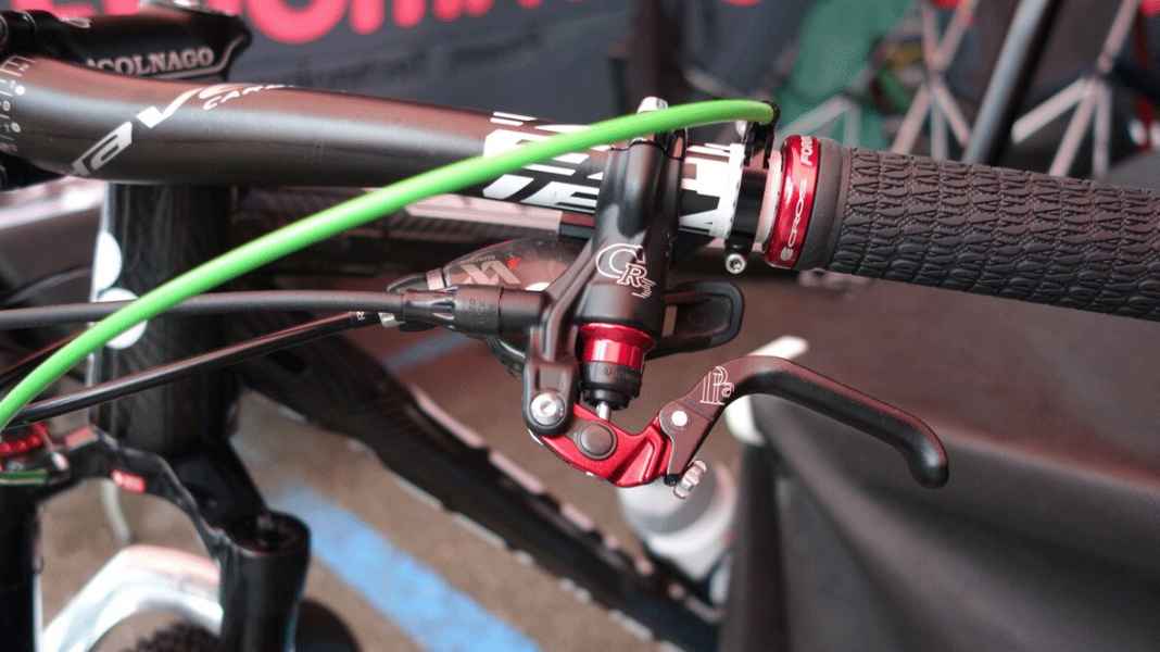 Formula: Neue Bremse und Remote-Lockout für die Gabel