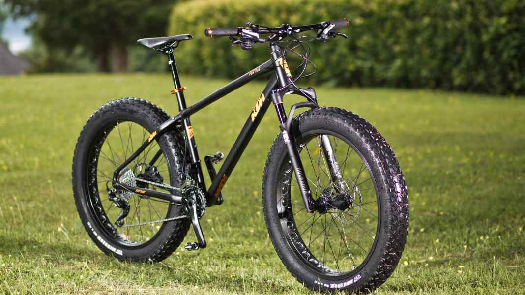 Eurobike-Neuheiten 2015: KTM-Fatbike & -Hardtail mit Pinion-Getriebe