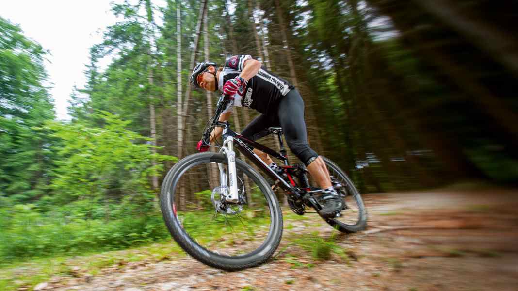 Echter Kumpel: das Tourenfully KTM Lycan 652