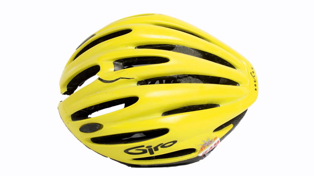 BIKE-KOMPONENTEN UND ZUBEHÖR: Haltbarkeit von Fahrradhelmen