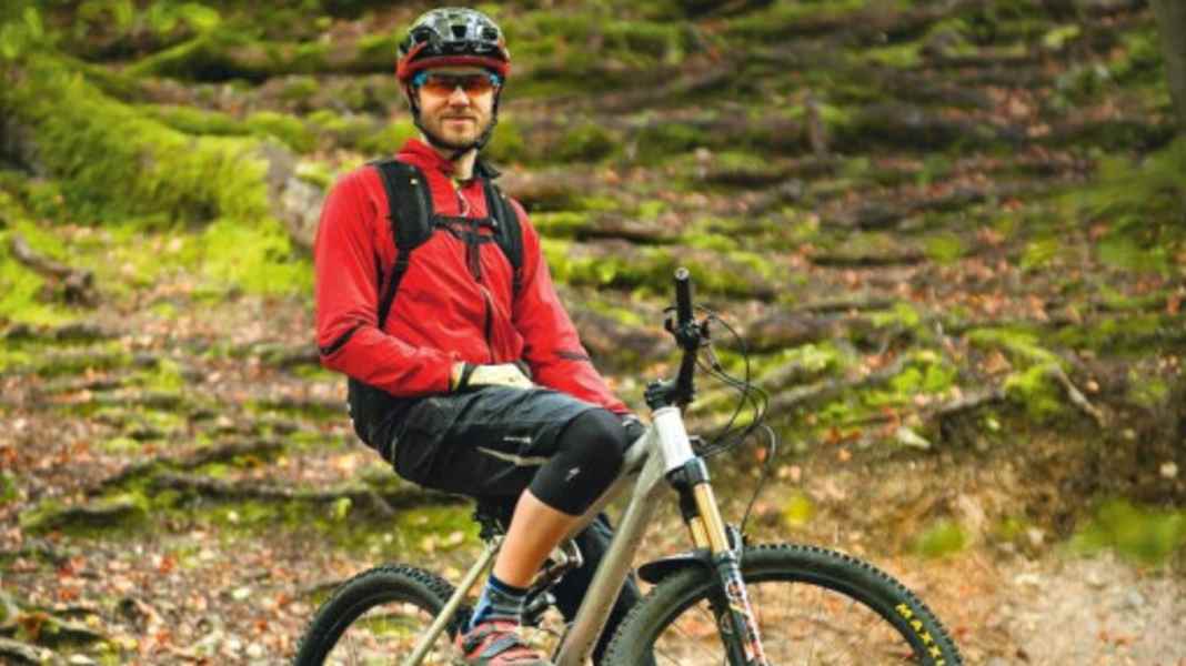 Biken im Herbst: Tipps zur richtigen Kleiderwahl