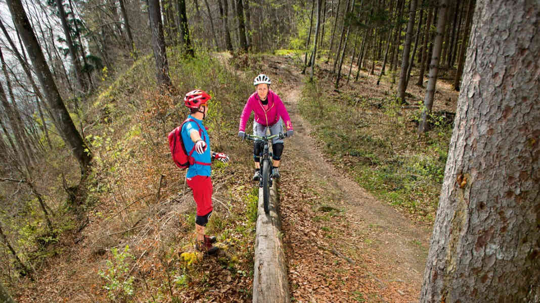MTB-Fahrtechnik: Balance halten