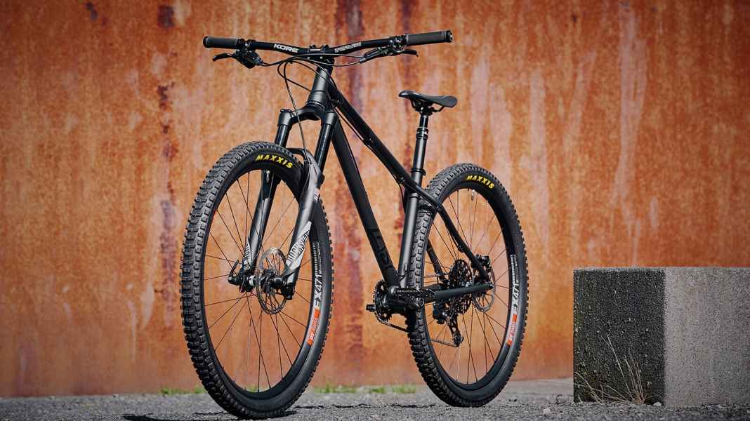 Fastforward: Stahl-Enduro-Hardtail von Last