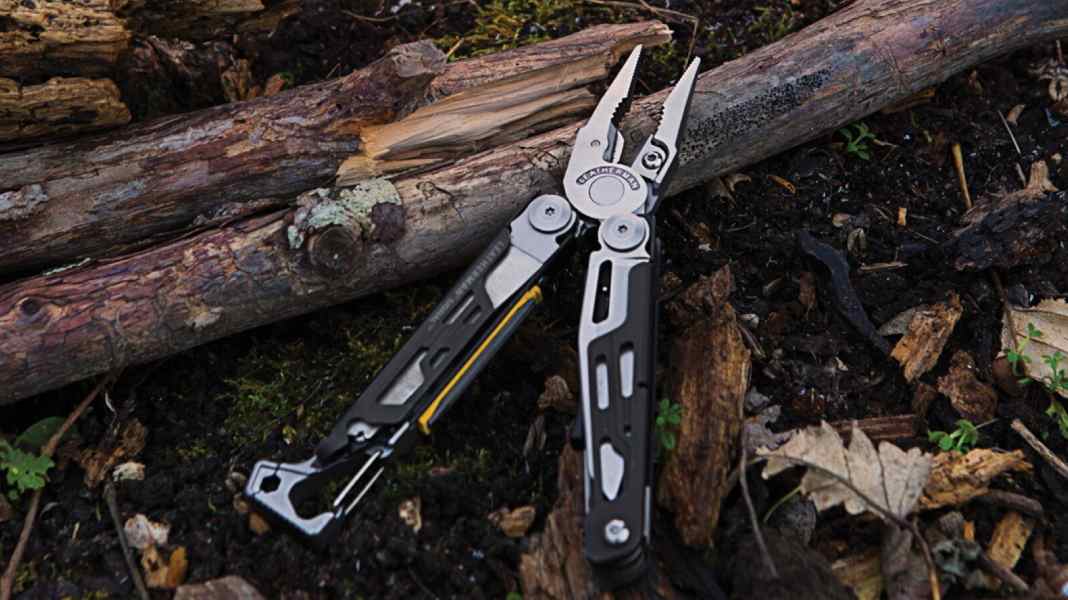Leatherman Signal: A tool for (survival) life