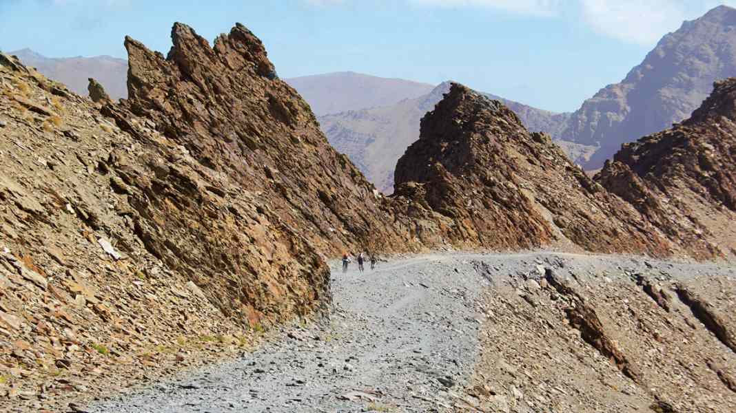 Mountain bike trails above the city: Granada