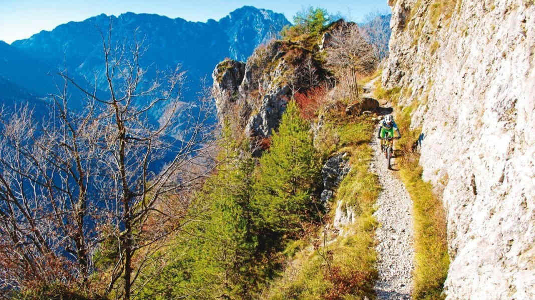 Old, unspoilt trails on Lake Garda - rediscovered