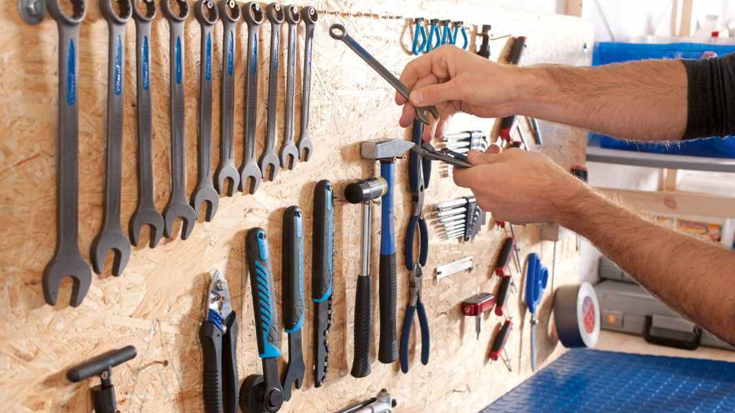 The right tools for the MTB workshop