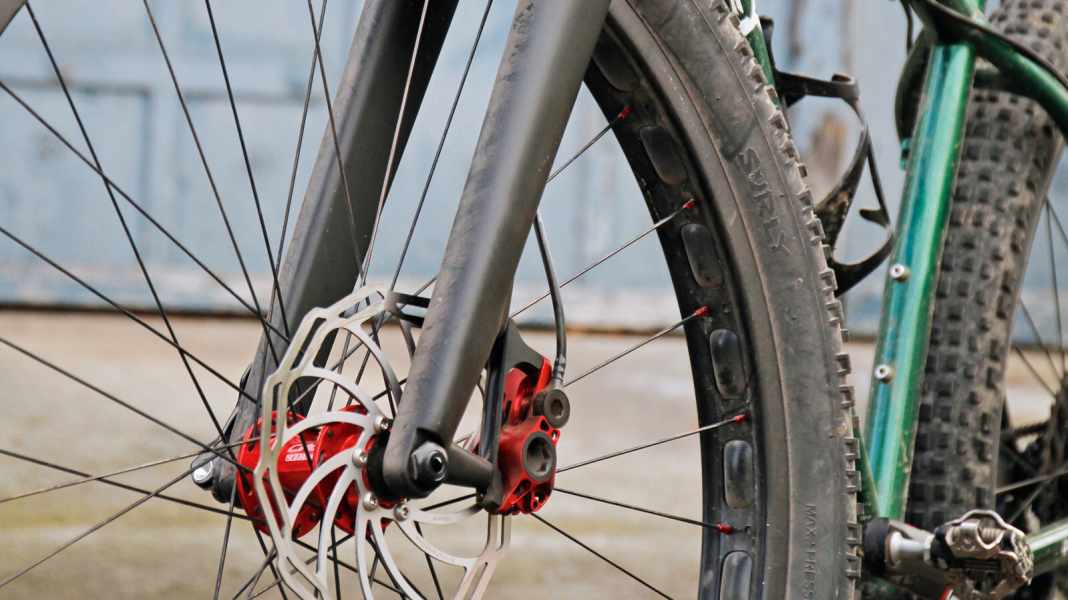 MTB fork 3T Rigid Team in individual test