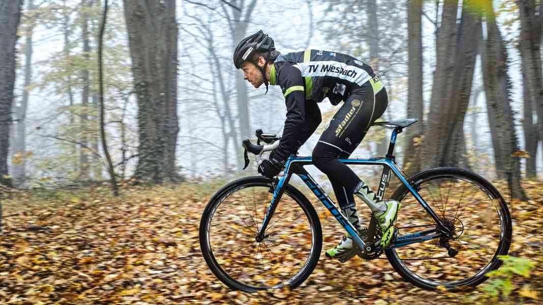 3 types, 3 trainings: How bikers get through the winter