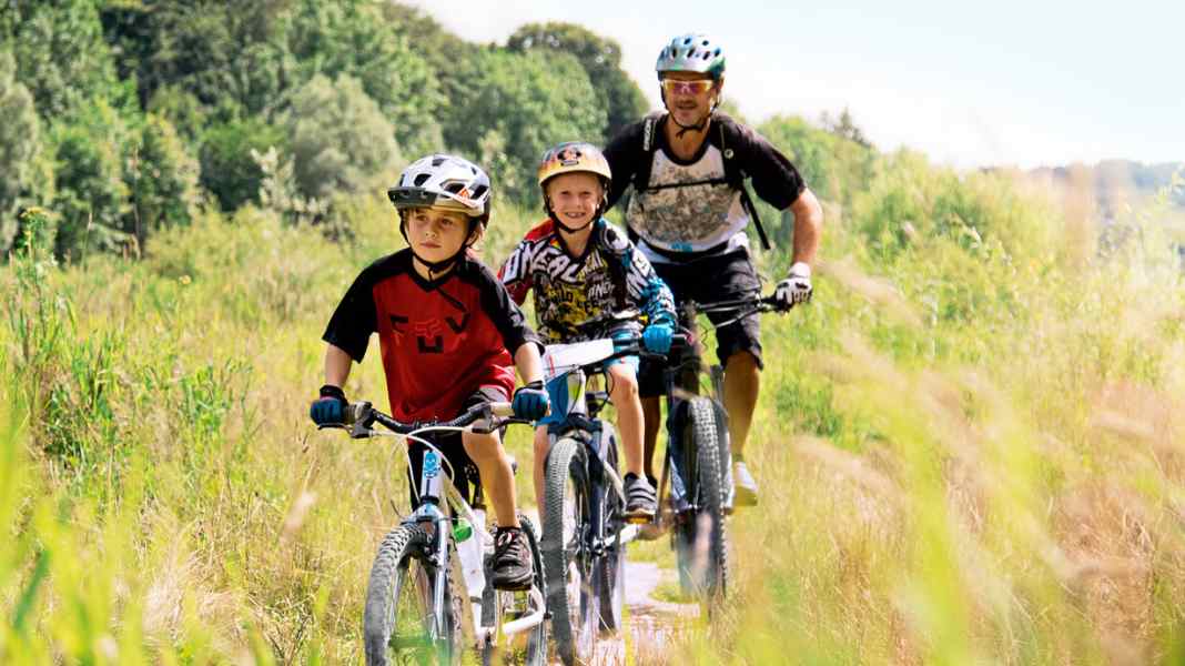 Making the bike tour a pleasure for children and parents