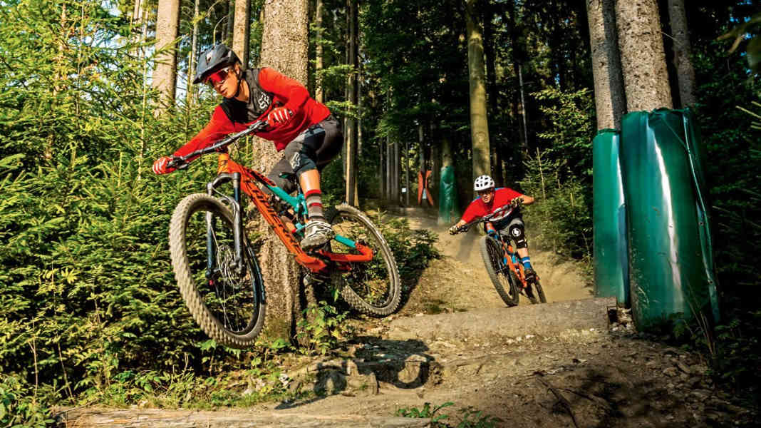 Comparison of 8 enduro bikes under 3500 euros