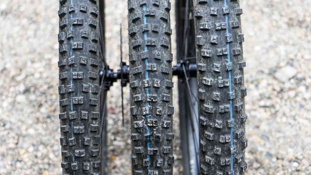 TYRES: 2.6 inch - The ideal tyre width?