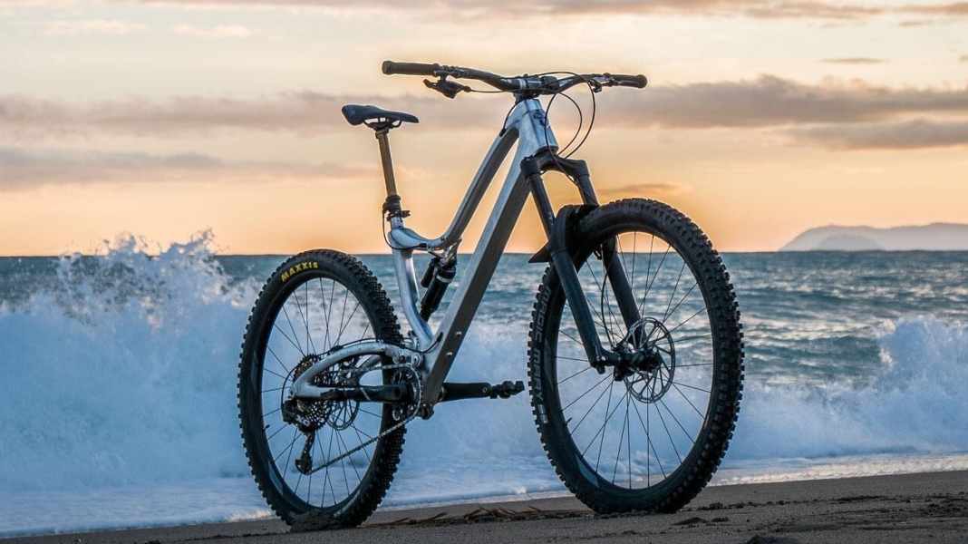 Pole Machine: new 29er bike with 160 mm